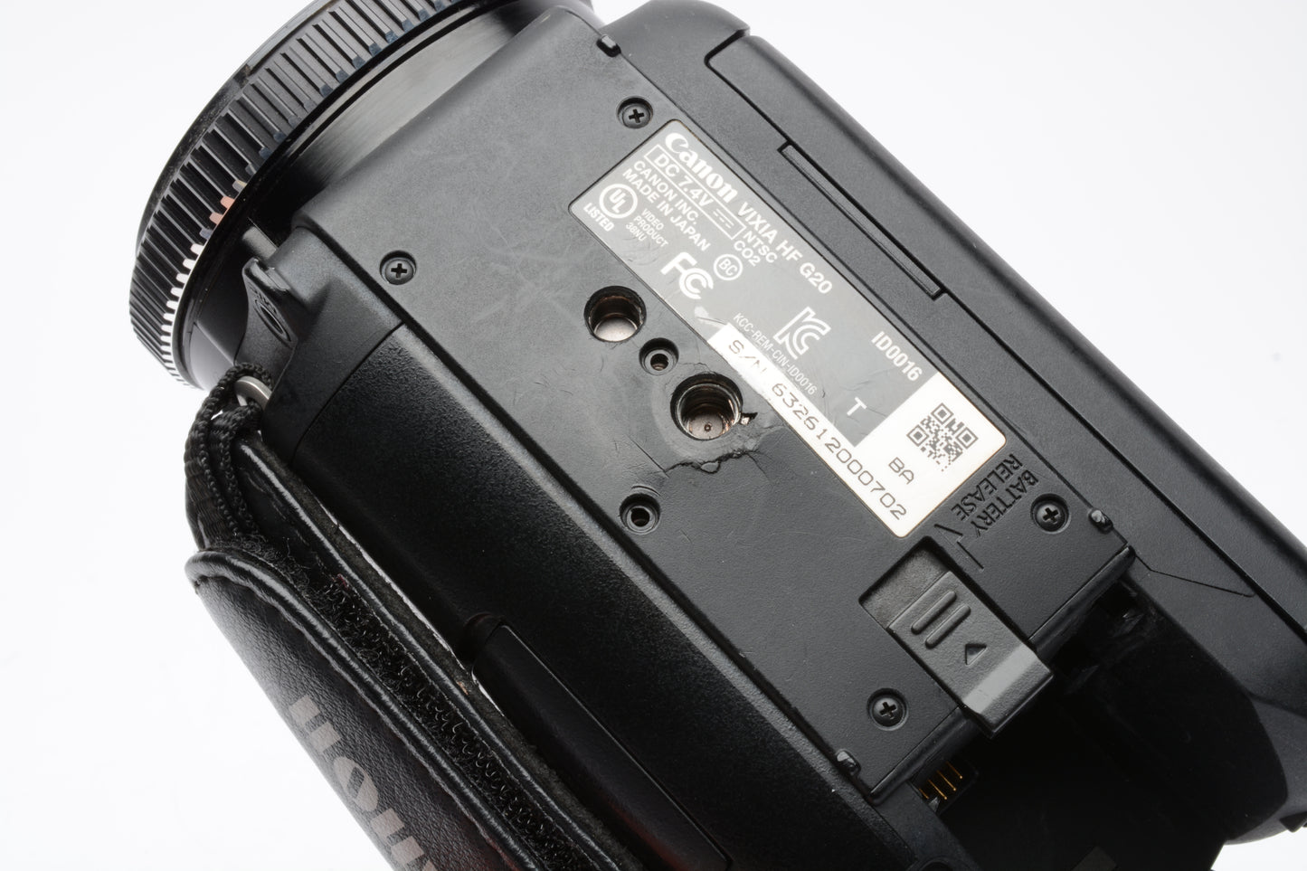 Canon Vixia HF-G20 Camcorder bundle, 2batts, charger, hood,