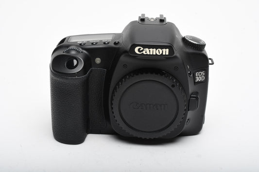 Canon EOS 30D DSLR Body, batt+charger+strap, Works great, Mint-