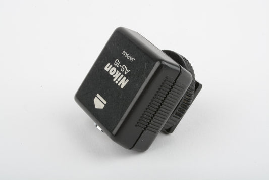 Nikon AS-15 Flash sync adapter