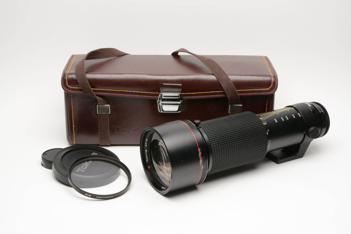 Tokina SD 150-500mm f5.6 w/B+W 010 95E UV, caps, case, collar, Nice! Canon FD