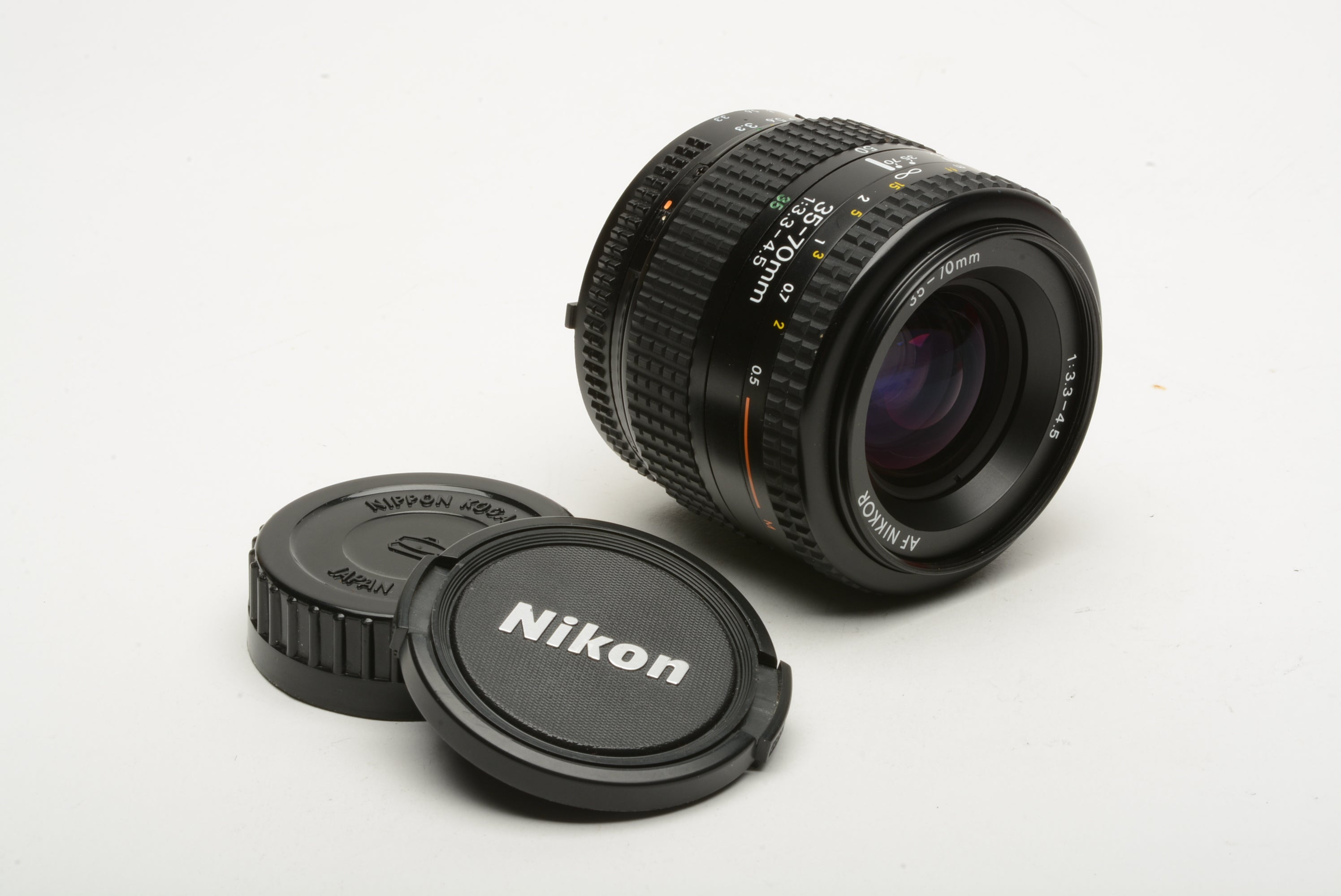 Nikon AF Nikkor 35-70mm f/3.3-4.5, caps, very clean