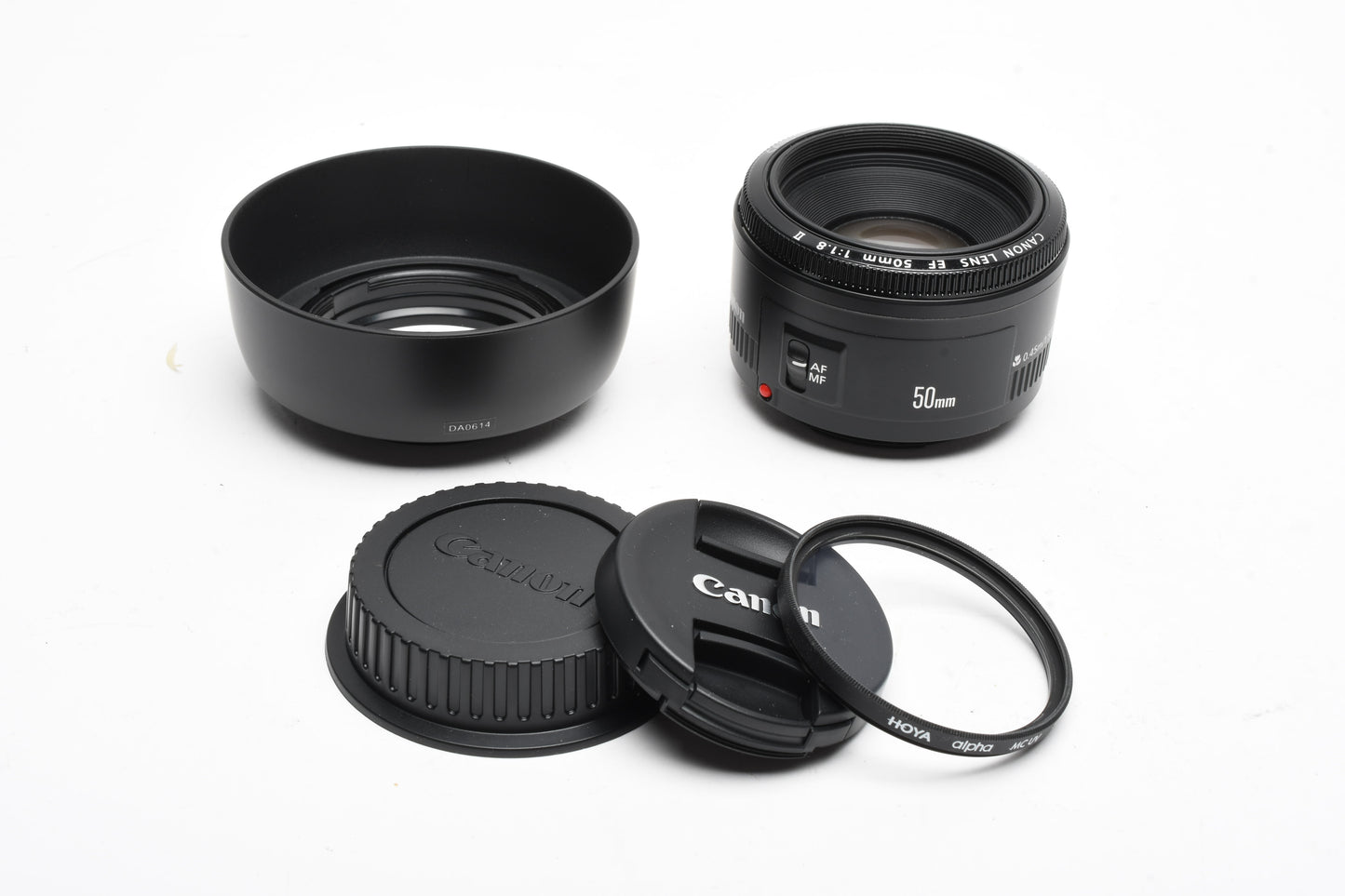 Canon EF 50mm f1.8 II prime lens, caps, hood, UV filter, Great