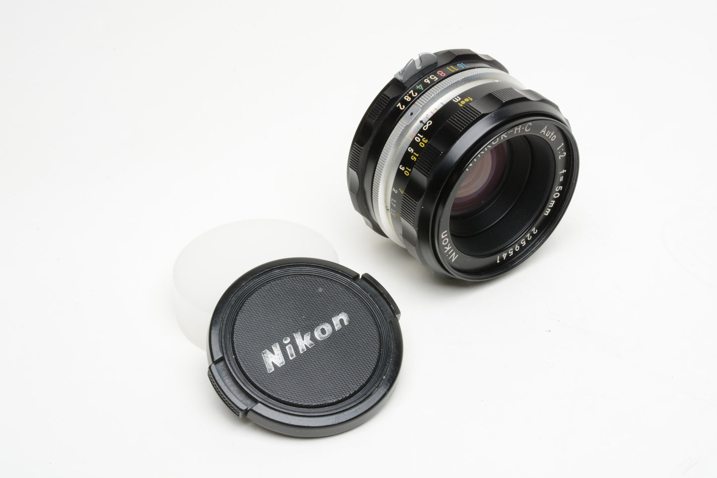 Nikon Nikkor-H C 50mm f2 Non-AI lens, caps, Very clean & sharp!