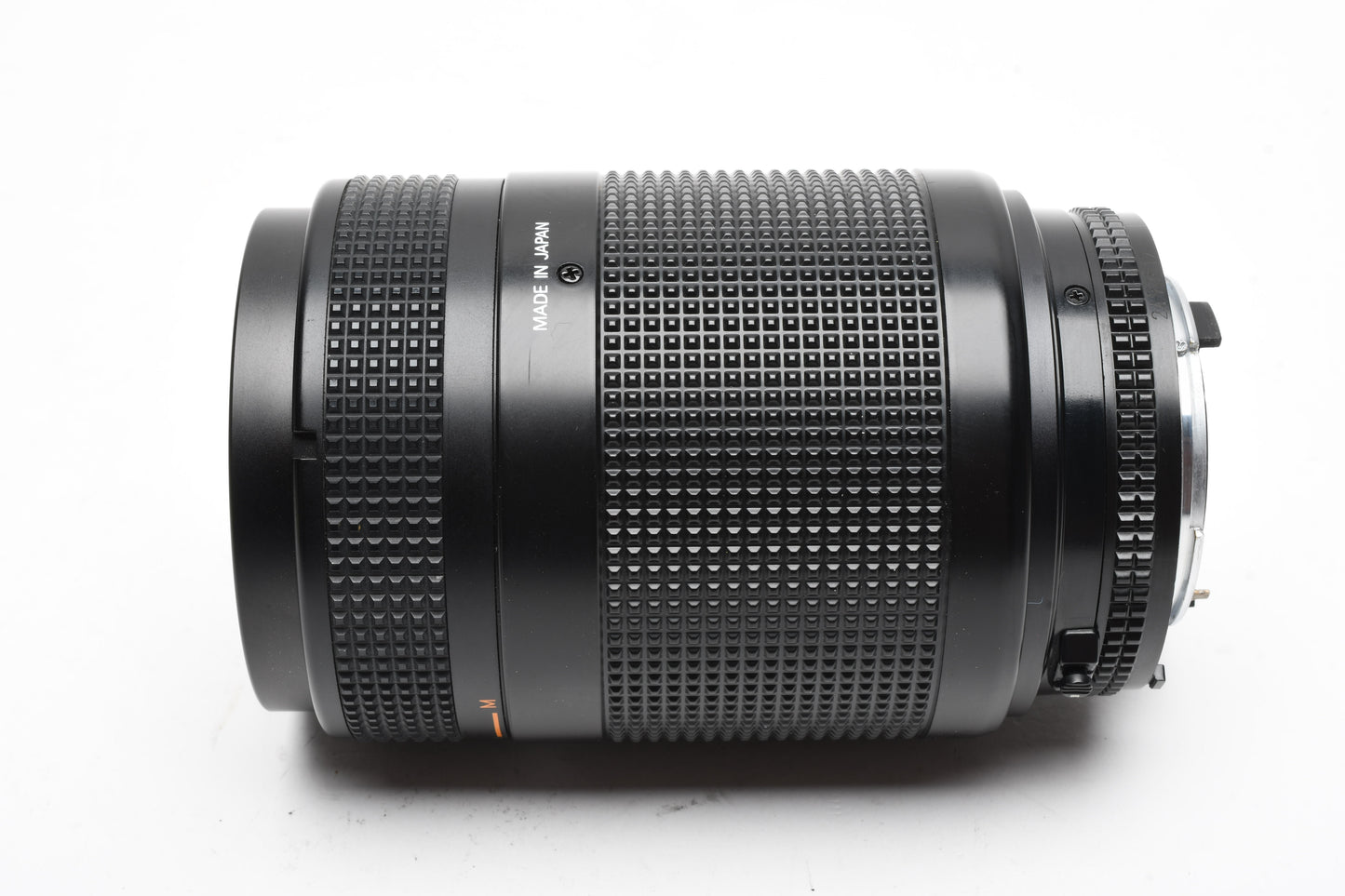 Nikon AF Nikkor 35-135mm F3.5-4.5 Macro zoom lens, caps, UV, Great!