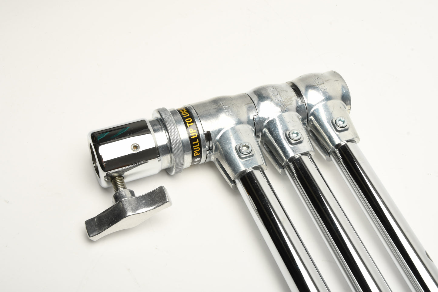 Impact Turtle Base C Stand CT40M in Rolling carrying case, Very clean, Great!