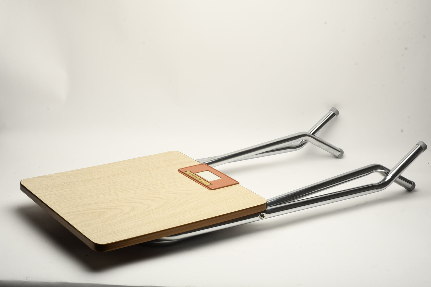 Photocrest powered 16x18" folding projection table, Very clean