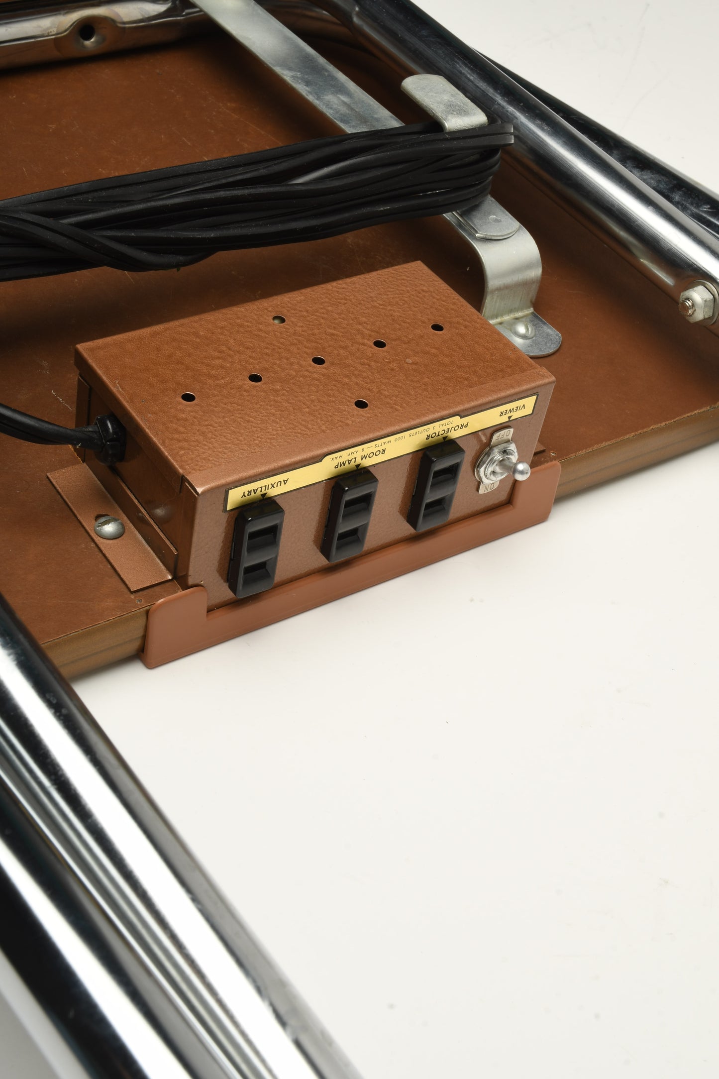 Photocrest powered 16x18" folding projection table, Very clean