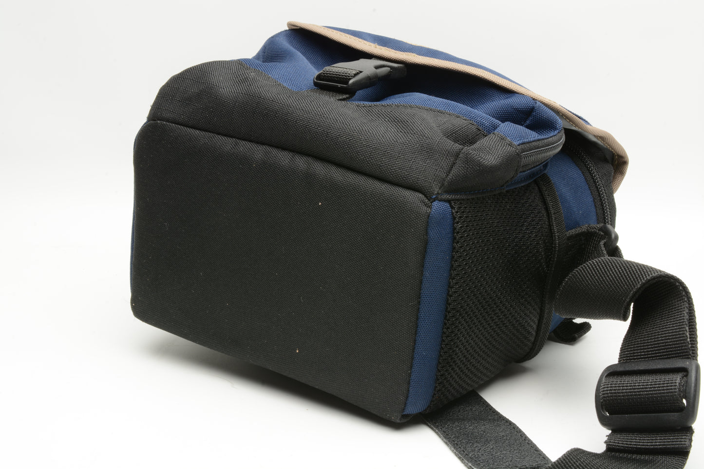 Lowepro Nova Mini (Blue), Nice and clean