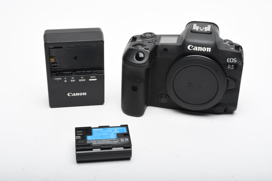 Canon EOS R5 Mirrorless body, batt+charger ≤33,000 Acts, Clean!