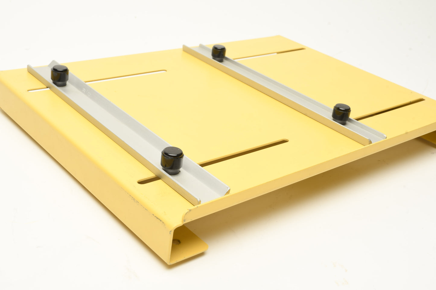 Saunders 8x10" borderless easel, very clean, barely used