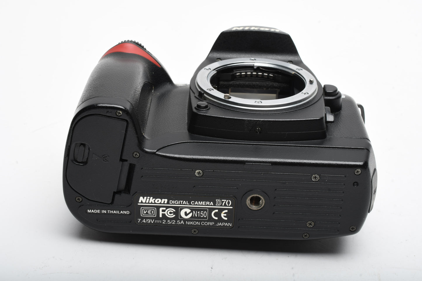 Nikon D70 Body Only, Batt, Charger, 30,866 Acts, Tested