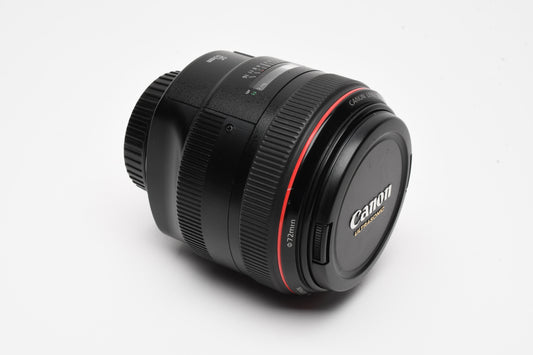 Canon EF 85mm F1.2L II USM lens, scratches, still amazingly sharp, tested