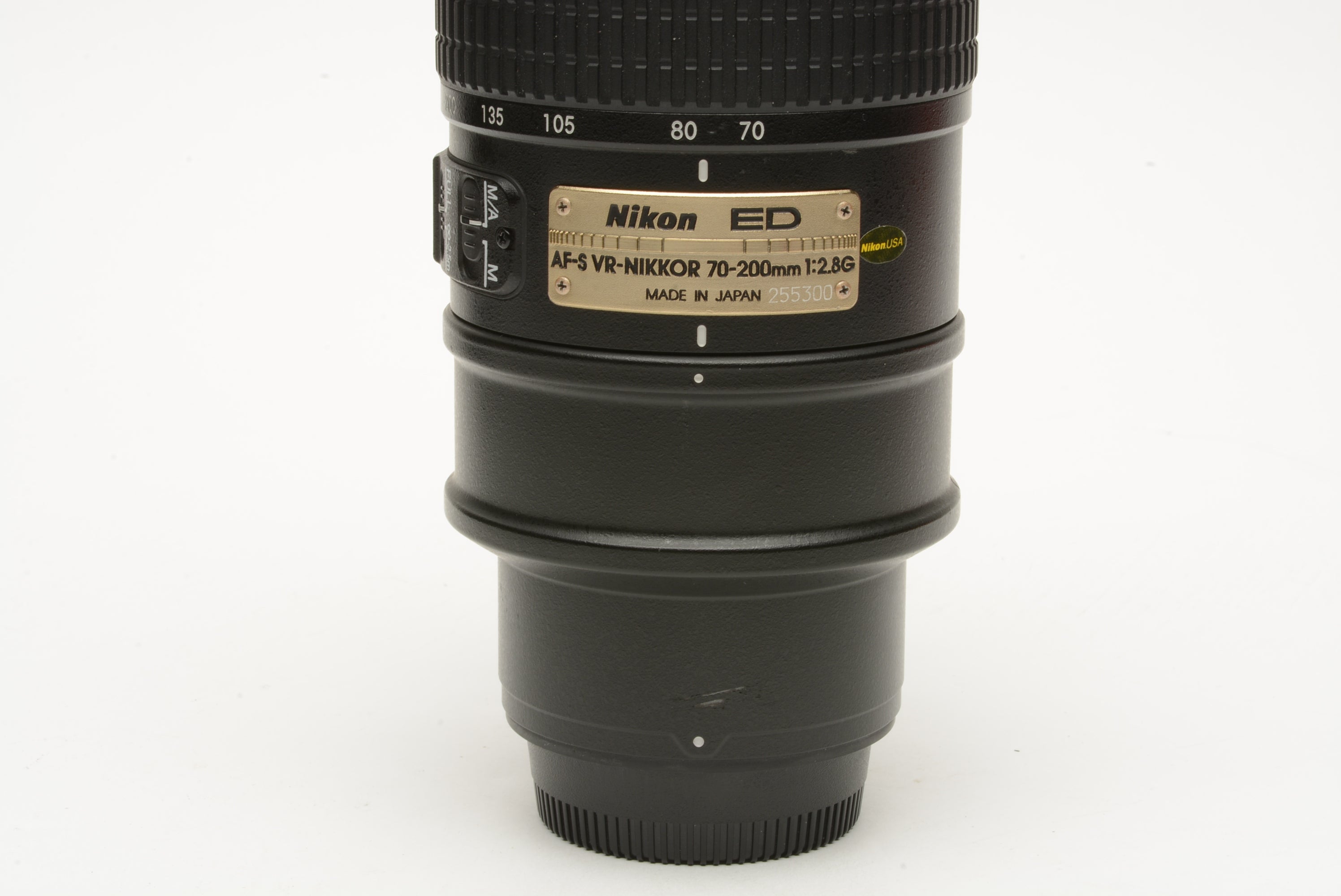 Nikon AF-S VR-Nikkor ED 70-200mm f/2.8 G w/case,hood,B+W UV