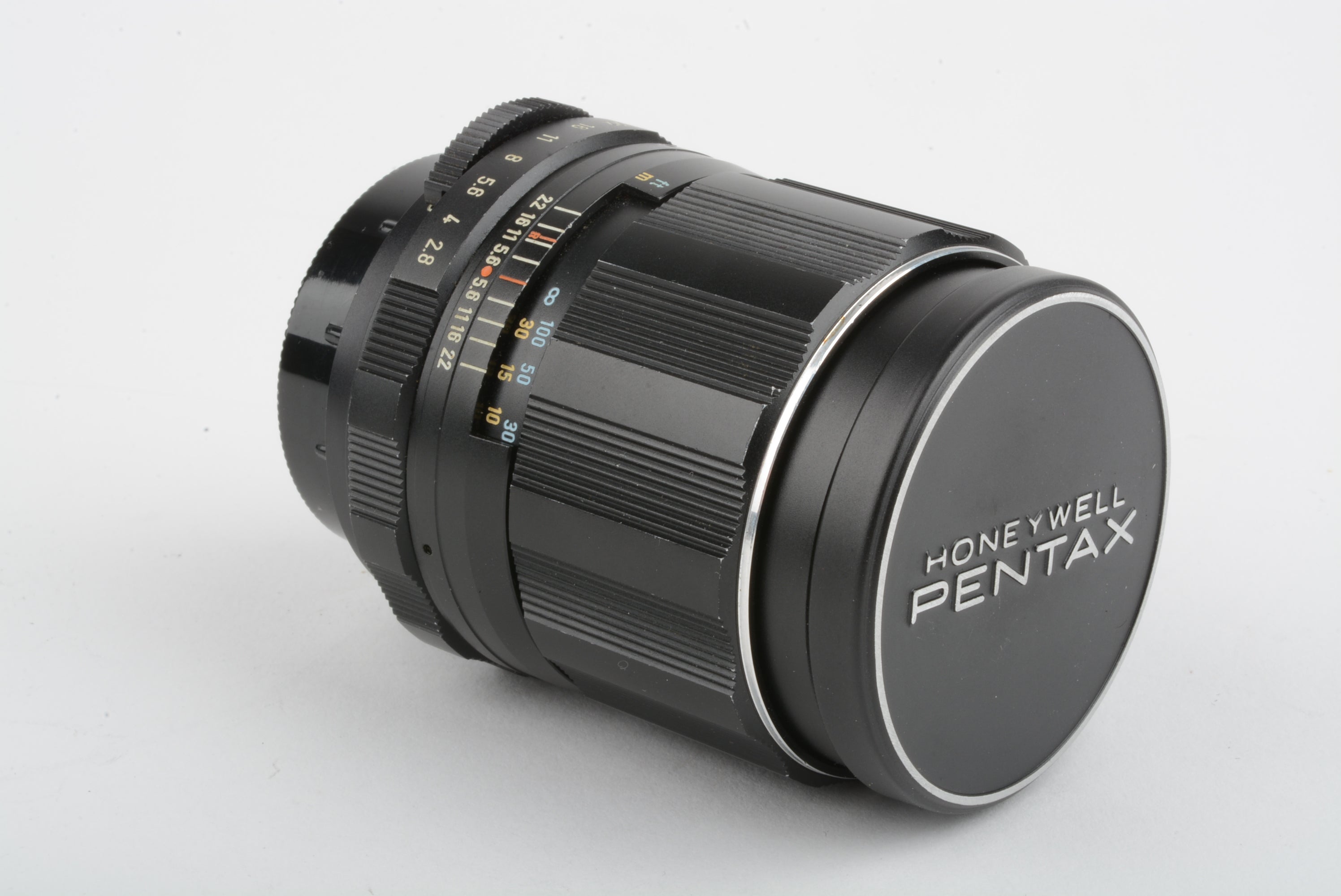 Pentax Super Takumar 105mm f2.8 M42 Mount lens, caps, hood, case ...