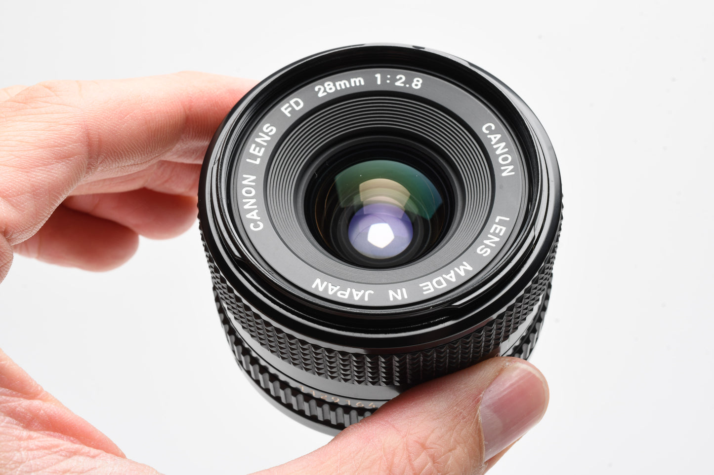 Canon FD 28mm f2.8 wide angle lens, caps, Nice and clean wide angle lens