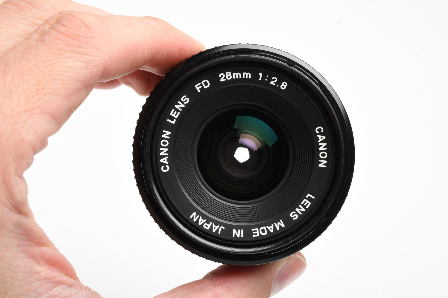 Canon FD 28mm f2.8 wide angle lens, caps, Nice and clean wide angle lens
