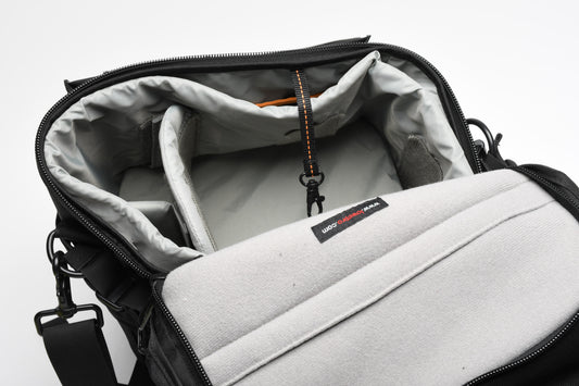 LowePro Stealth Reporter 200AW Camera Bag, Nice & Clean, Great quality