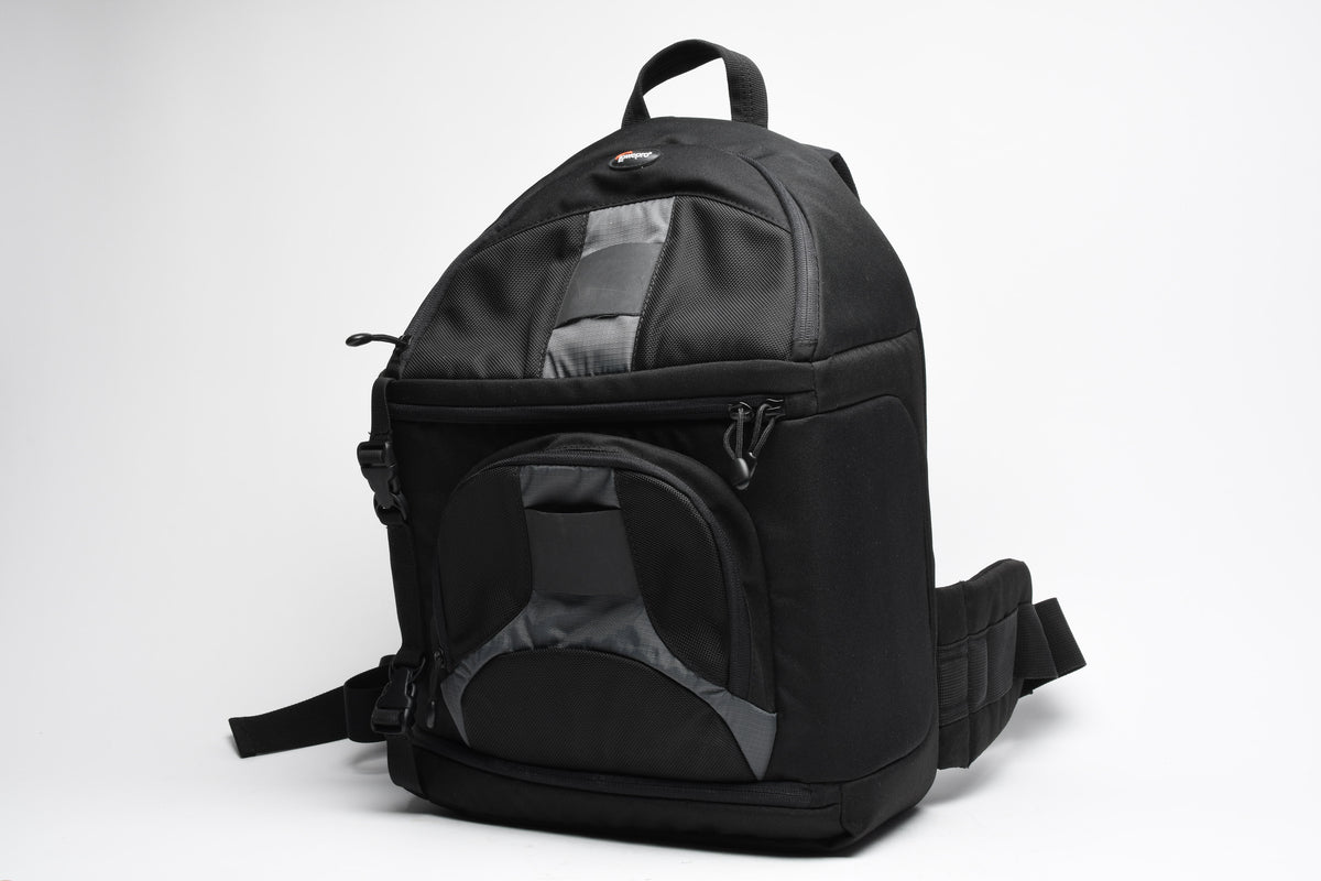 Lowepro SlingShot 300AW Camera SlingPack - Black, Very clean, Nice