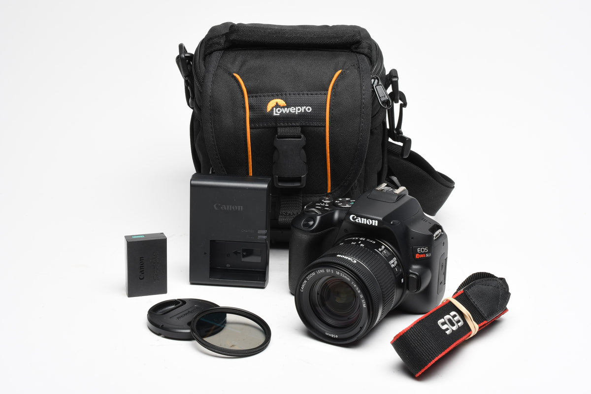 Canon EOS Rebel SL3 DSLR w/18-55mm f4-5.6 IS STM zoom, Case, <1000 Acts!