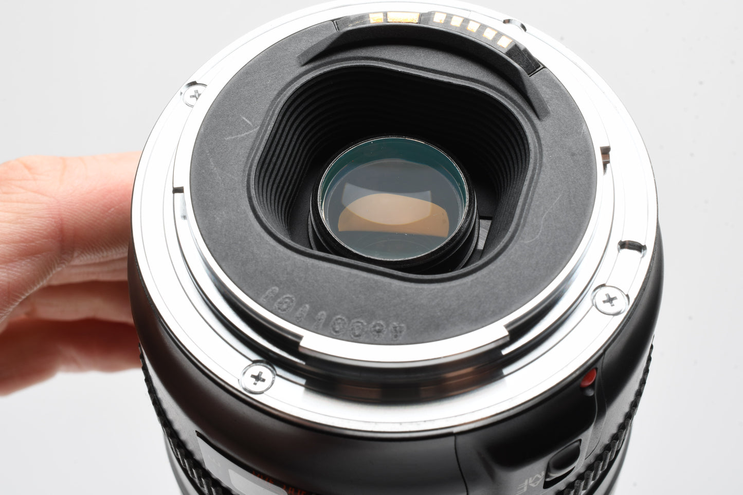 Canon EF 100-300mm f4.5-5.6 USM telephoto zoom lens, w/caps + UV, *Read