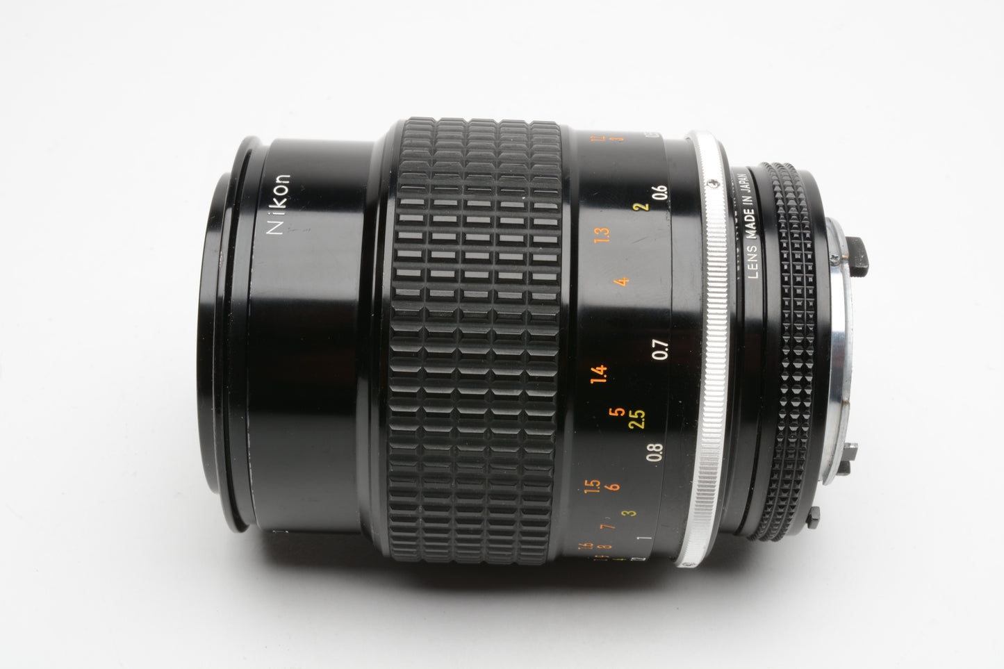 Nikon Micro-Nikkor 105mm F4 AI mount, clean, sharp, caps