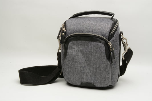 Promaster Pt camera case shoulder bag, clean, Great! (Gray)