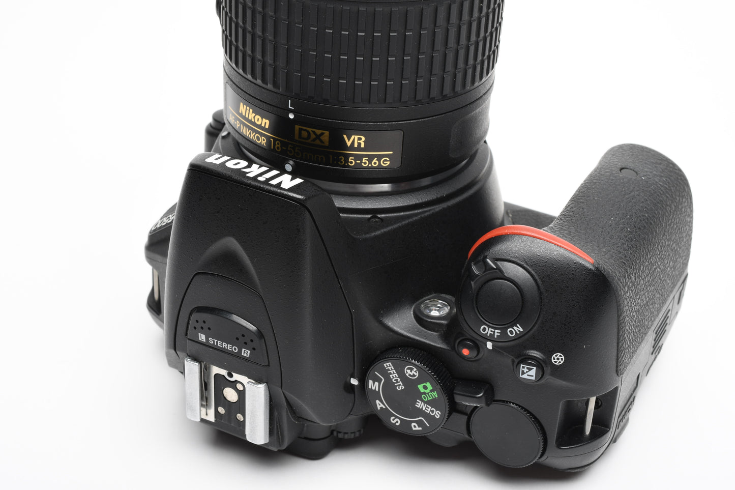 Nikon D5500 DSLR w/AF-P 18-55mm f3.5-5.6 VR, 2batts, charger Only 1612 Acts!