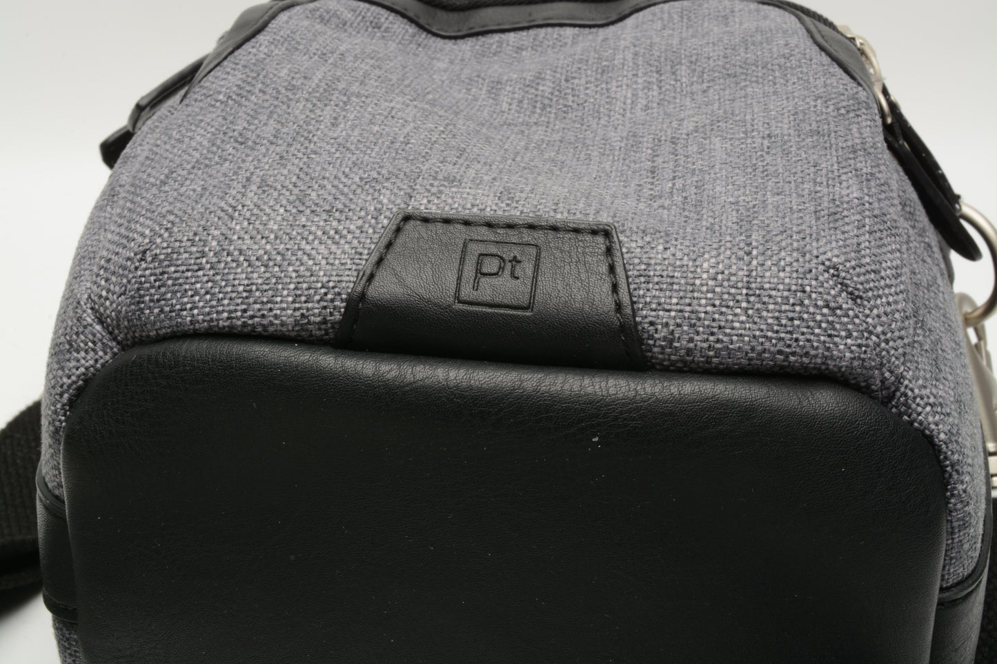Promaster Pt camera case shoulder bag, clean, Great! (Gray)