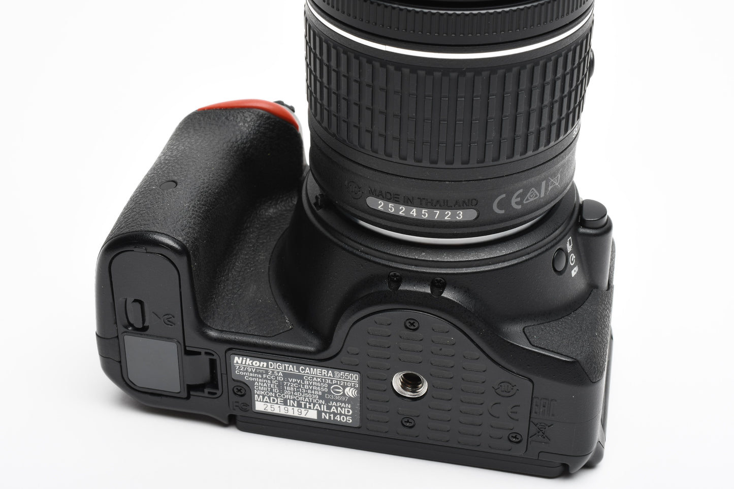 Nikon D5500 DSLR w/AF-P 18-55mm f3.5-5.6 VR, 2batts, charger Only 1612 Acts!