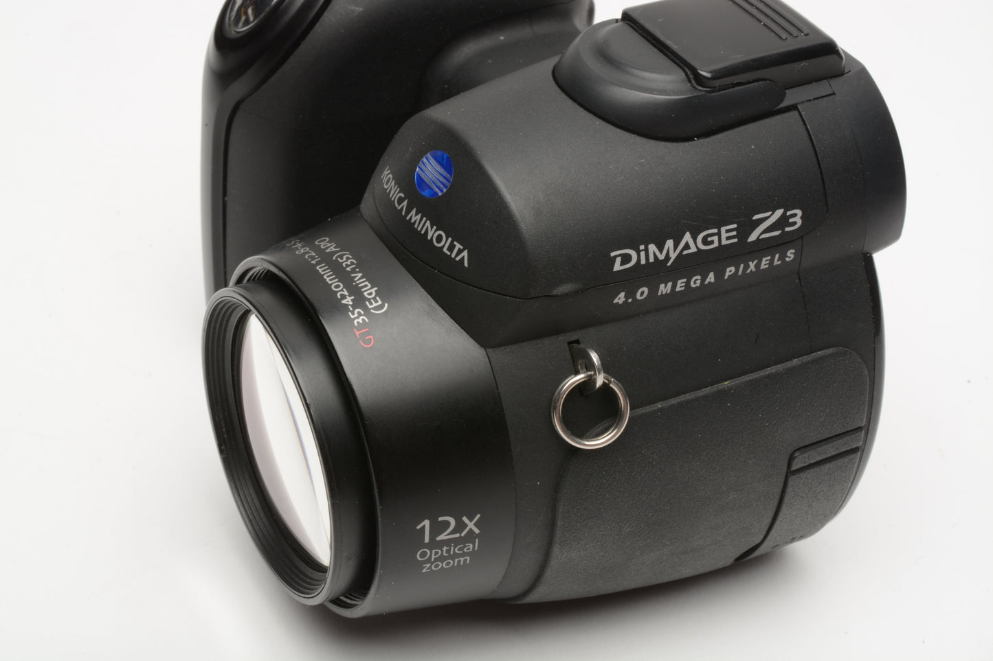 Konica Minolta Dimage Z3 12X 4MP Digital  Point&Shoot Bundle w/512MB SD Card+