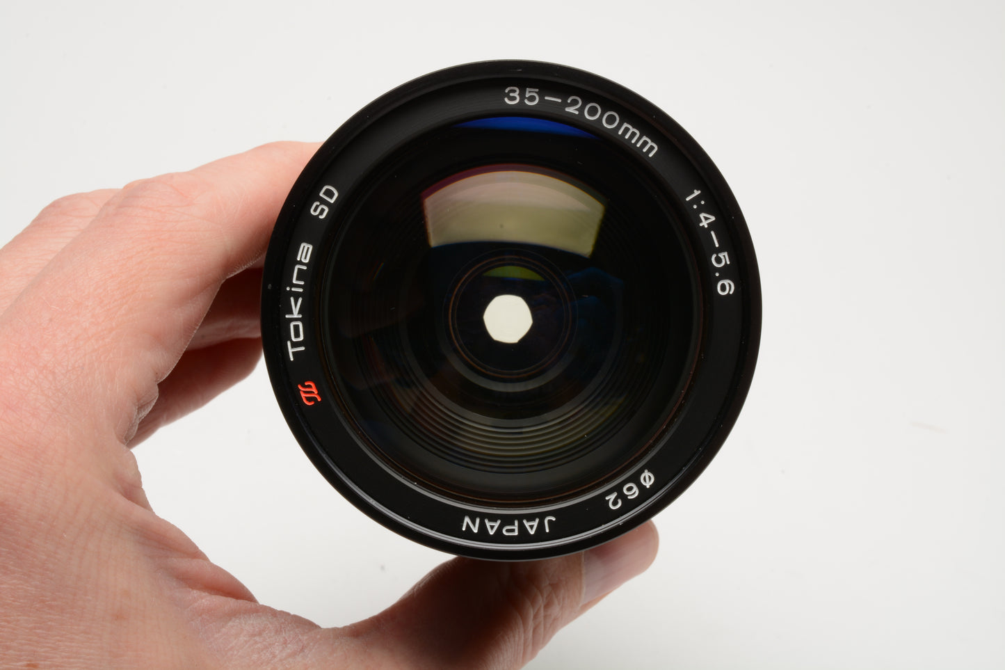 Tokina MF 35-200mm f4-5.6 zoom lens PK Mount, caps, Nice & Clean