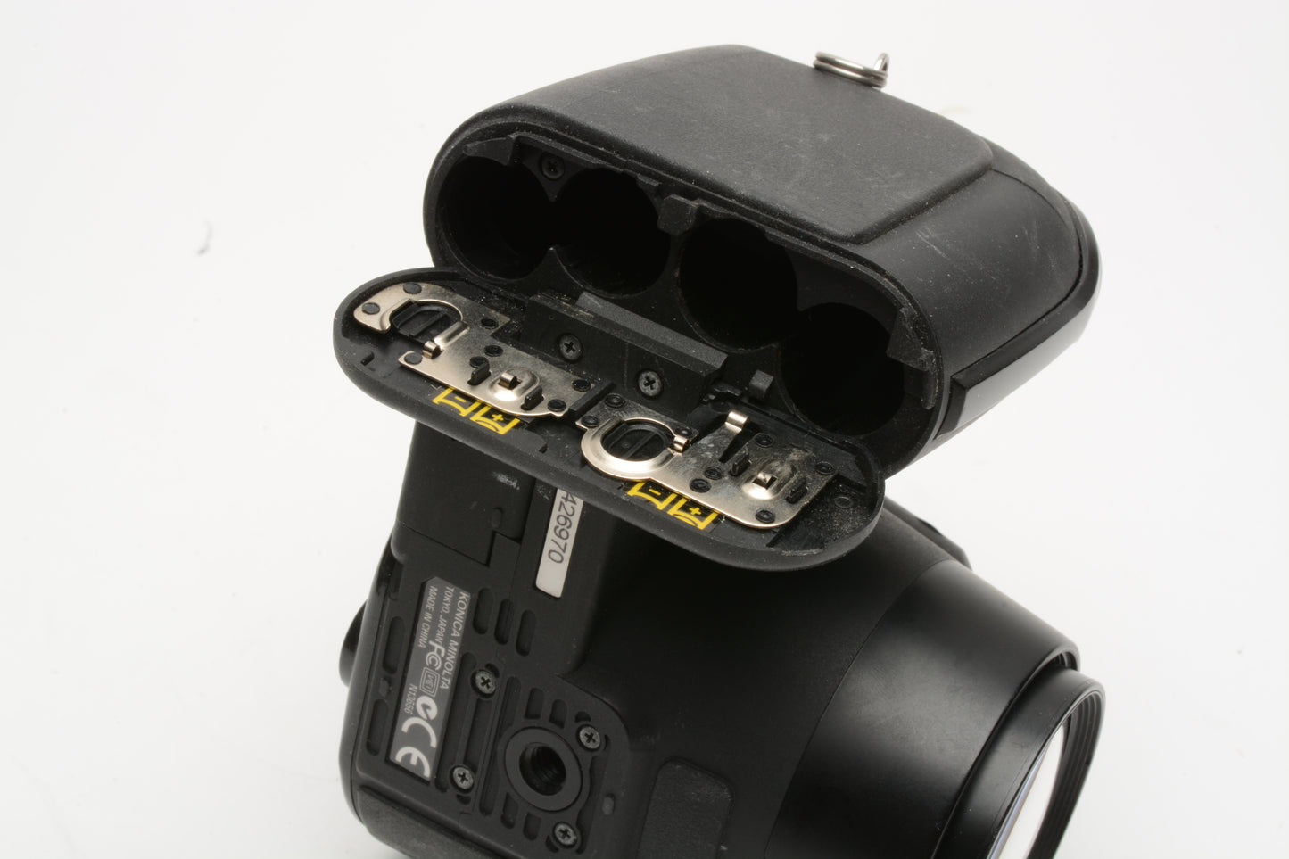 Konica Minolta Dimage Z3 12X 4MP Digital  Point&Shoot Bundle w/512MB SD Card+