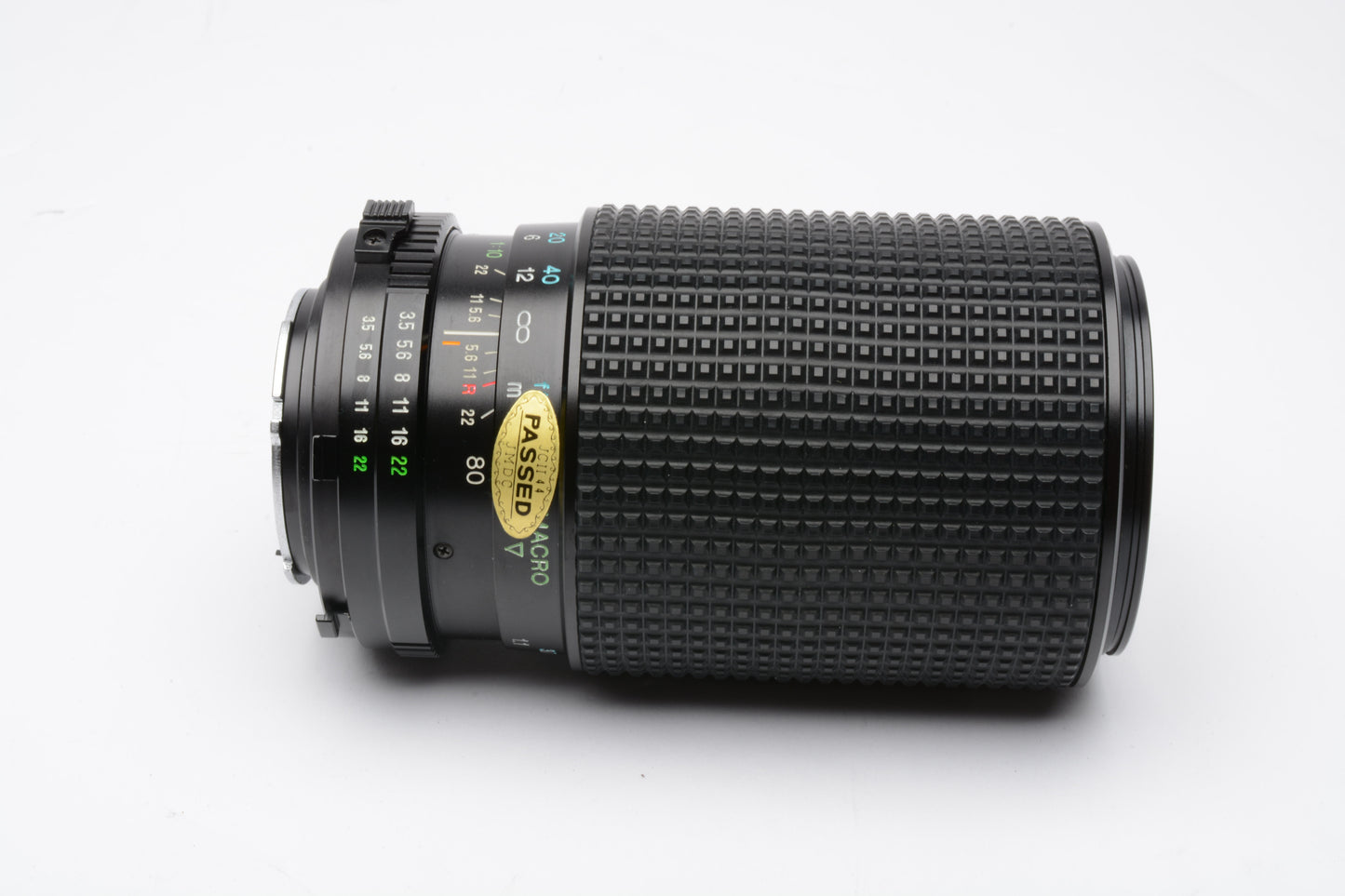 Tokina RMC 80-200mm f3.5-4.5 zoom lens Minolta MD Mount, Caps+UV Mint-