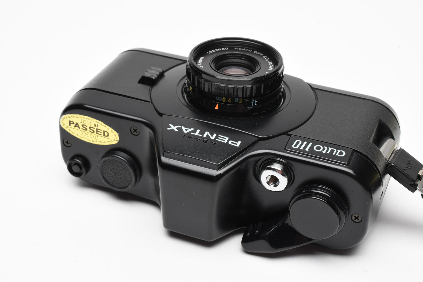 Pentax Auto 110 w/24mm f2.8, case, wrist strap, +AF130P Flash, Tested