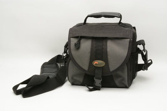 Lowepro EX140 camera case shoulder bag, clean, Great!