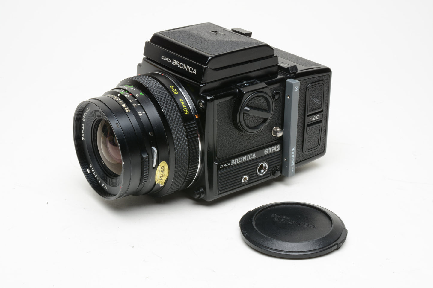 Bronica ETR Si 6x4.5cm body w/50mm f2.8, 120 back, insert, WLF, Tested, Great!