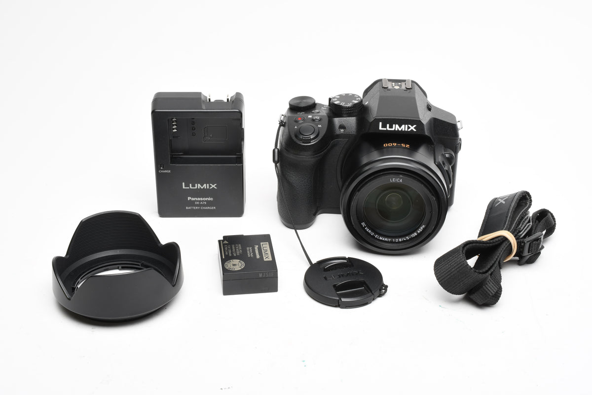 Panasonic Lumix DMC-FZ300 4K 12.1MP Digital Point&Shoot w/25-600mm Lens, Mint-