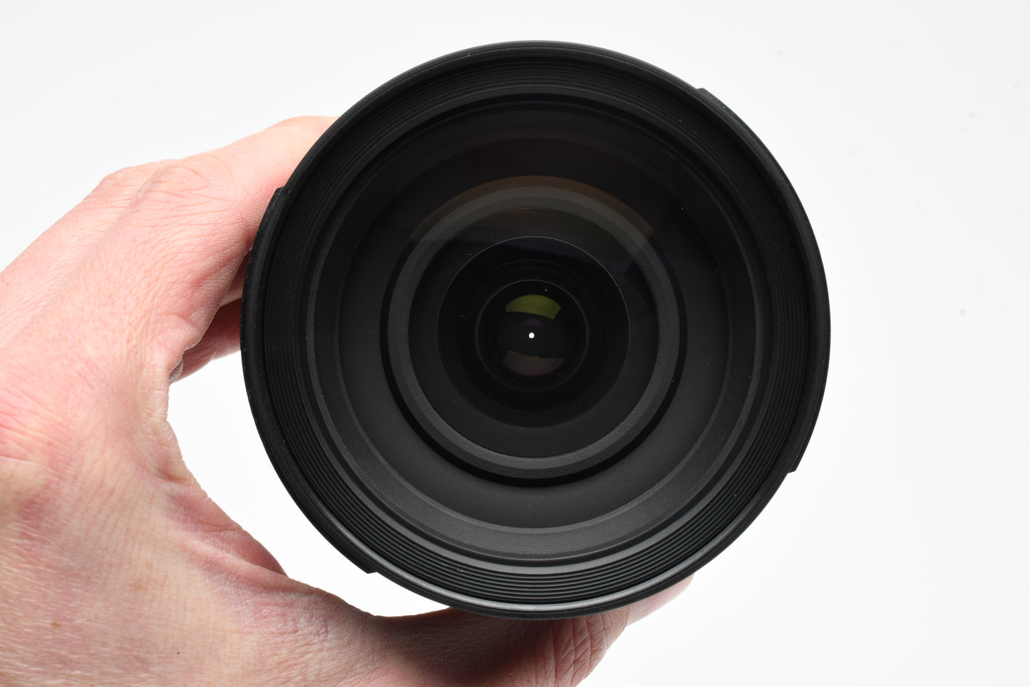 Pentax HD D-FA 24-70mm F2.8 SDM WR ED Lens, Hood, UV, Box, Great!