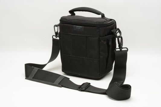 Lowepro Adventura SH 120 II camera case, very clean, Great