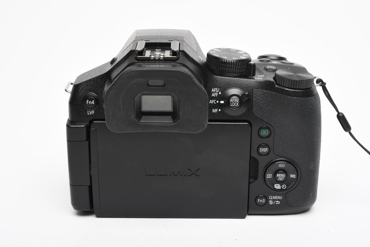 Panasonic Lumix DMC-FZ300 4K 12.1MP Digital Point&Shoot w/25-600mm Lens, Mint-