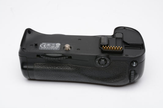 Nikon MB-D10 Multi Power Battery Grip Genuine / OEM