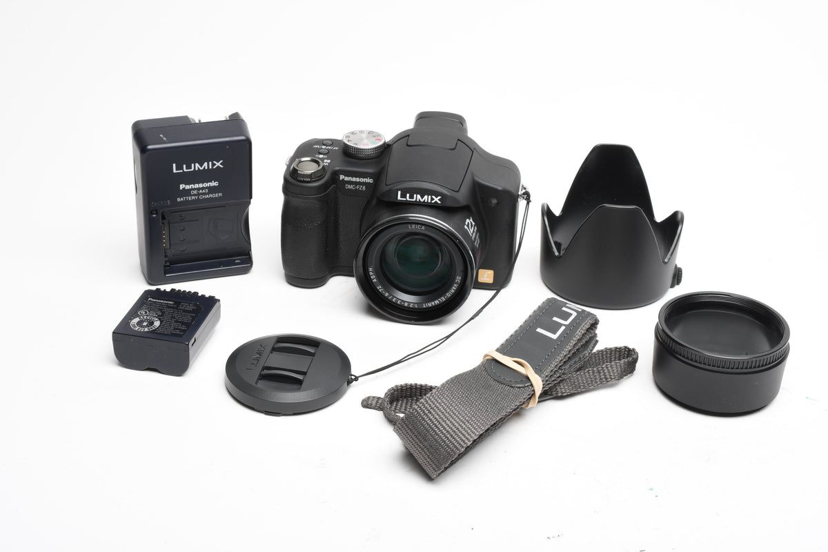 Panasonic Lumix DMC-FZ8 7.2MP Digital Point&Shoot w/Leica lens, Mint-