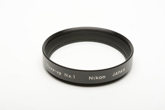 Nikon 52mm Close-up #1 No. 1 filter in jewel case, very clean