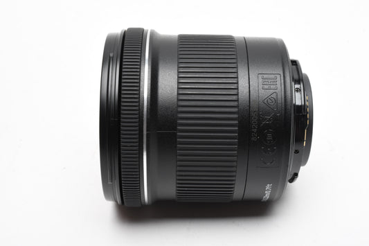 Canon EFS 10-18mm f4.5-5.6 IS STM Zoom Lens, w/Caps, Mint-