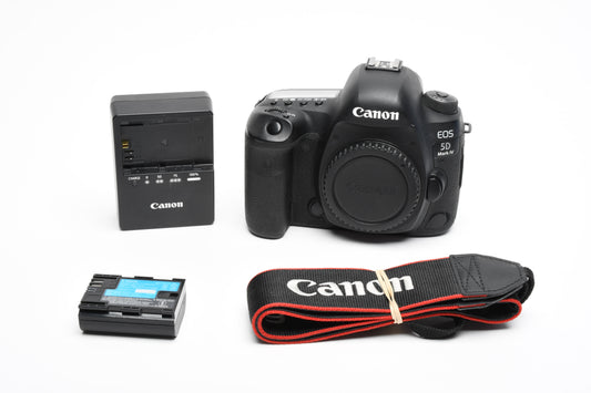 Canon EOS 5D Mark IV Body w/Batt, Charger, Strap, Only 8627 Acts!