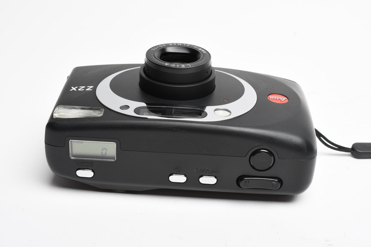 Leica Z2X Black 35mm Point&Shoot camera w/35-70mm Zoom, Tested, Great!