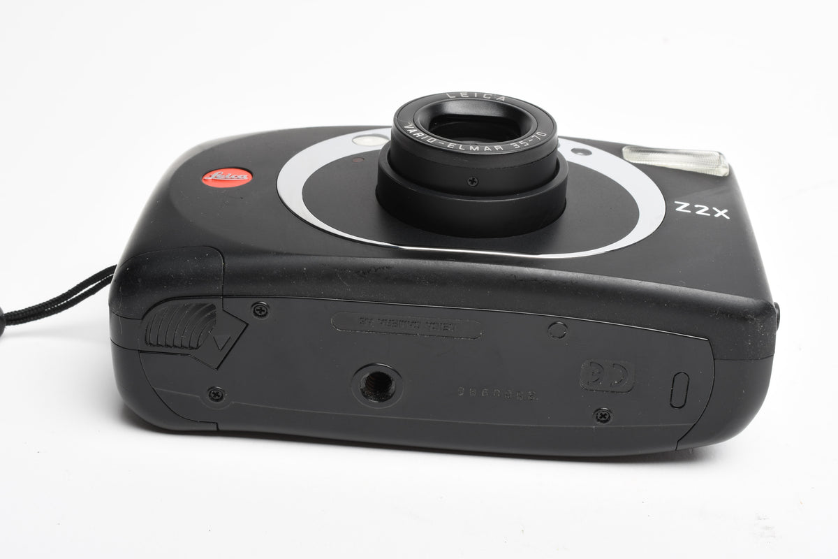 Leica Z2X Black 35mm Point&Shoot camera w/35-70mm Zoom, Tested, Great!