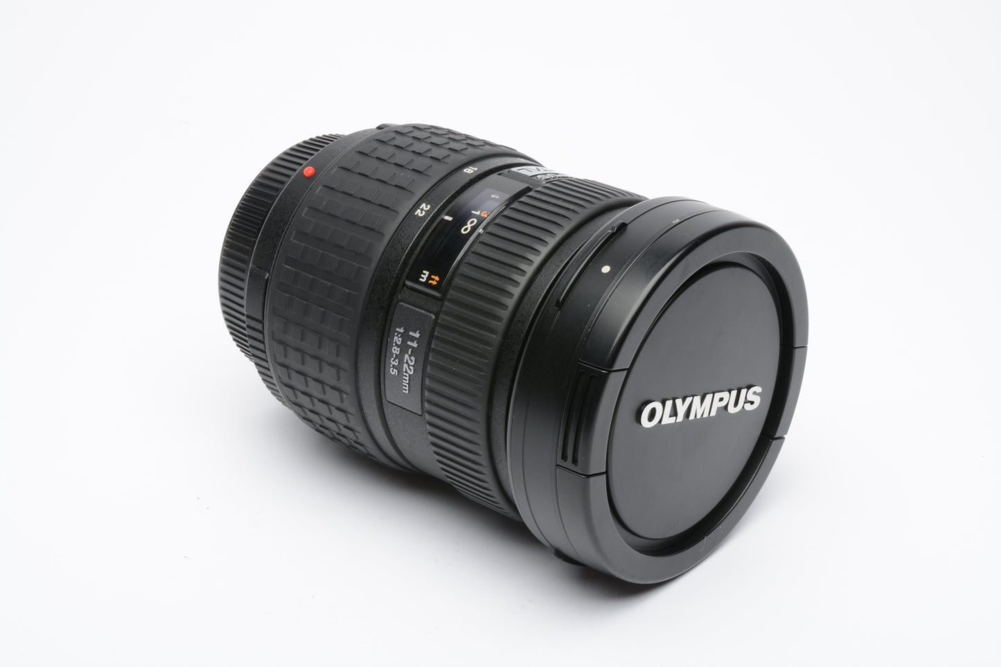 Olympus 11-22mm f2.8-3.5 zoom lens, caps, pouch, Mint- 4/3 Mount