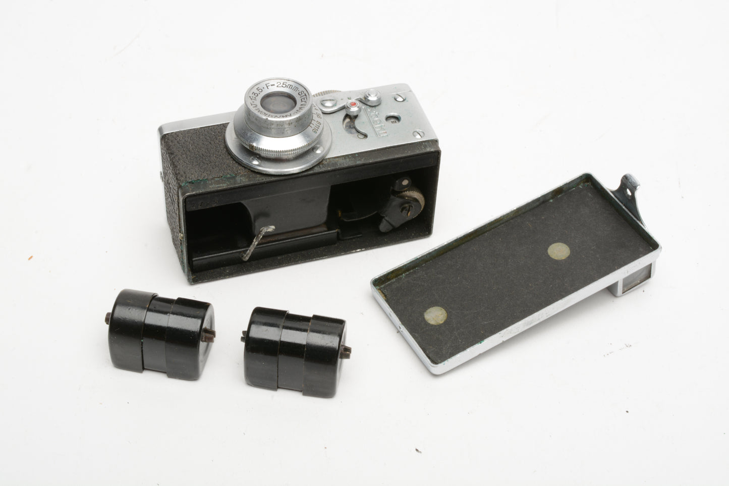Steky 16mm camera in case, Nice and clean, works!  Vintage