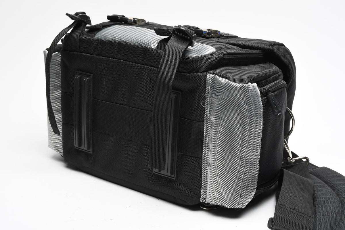 Canon camera shoulder bag, metal clips, ~12 x 8 x 8", nice quality